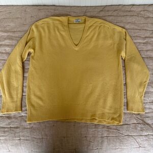 Neiman Marcus Vintage Made In Scotland Butter Yellow Cashmere Sweater L XL